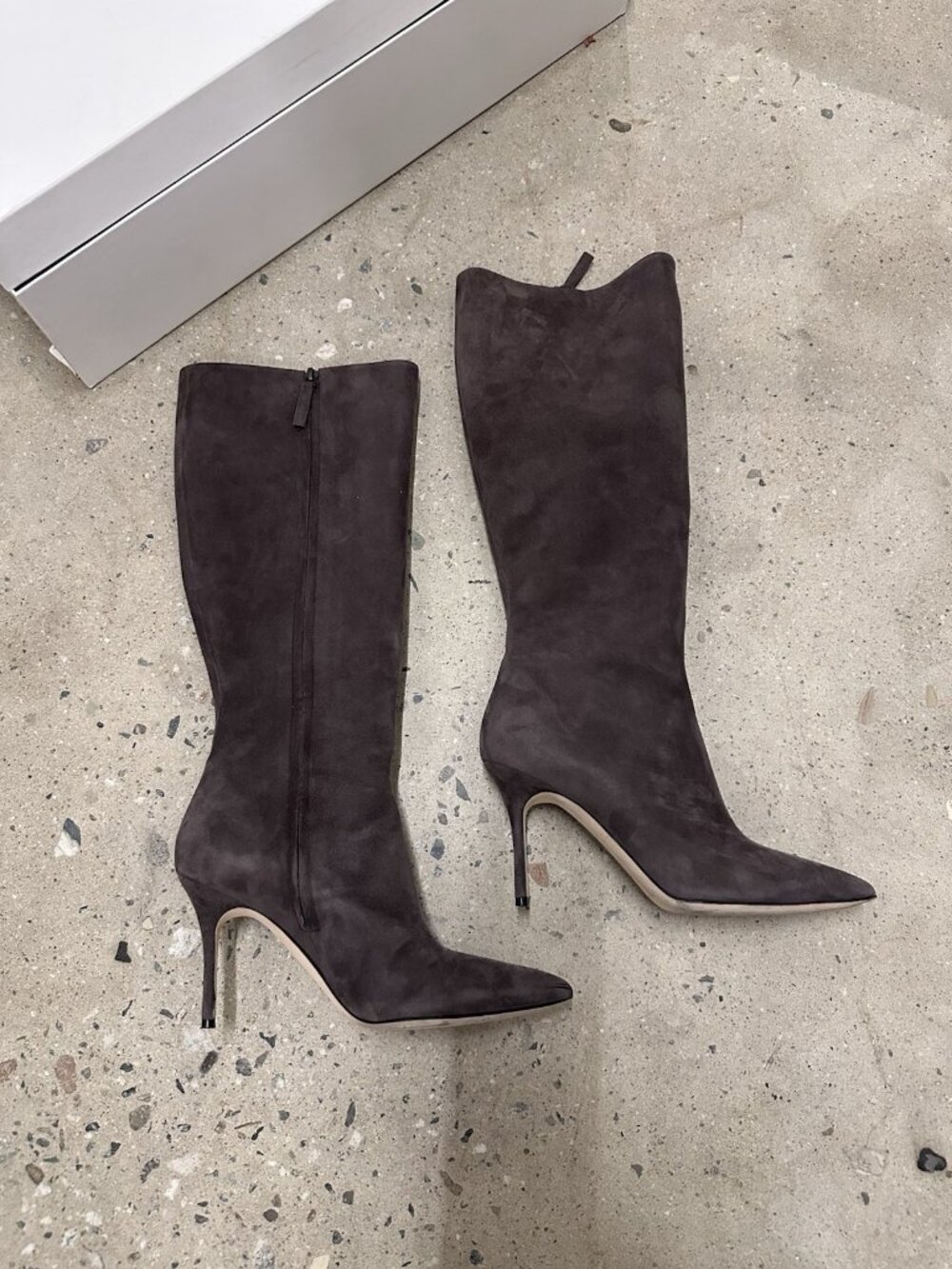Manolo Blahnik BOOTS Heeled Dark Brown Suede Leather